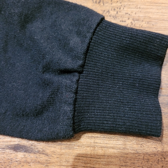 Long Sleeve Crop Top - Picture 5 of 5